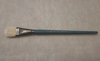 Royal Langnickel Filbert Imia Brush  size 16 NEVER USED - Image 1 of 4