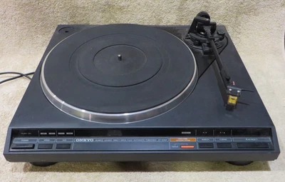 Tocadiscos ONKYO MODELO CP 1046F -Para piezas o reparación Foto 1 de 2