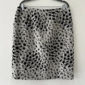 WORTH Wool Silk Blend Knee Length Pencil Skirt Snow Leopard Animal Print Size 14 - Picture 1 of 8