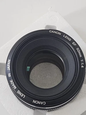 Lente Canon EF 50 mm F/1,4 USM Foto 1 de 4