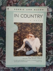 In Country - Bobbie Ann Mason - Paperback - Bild 1 von 2