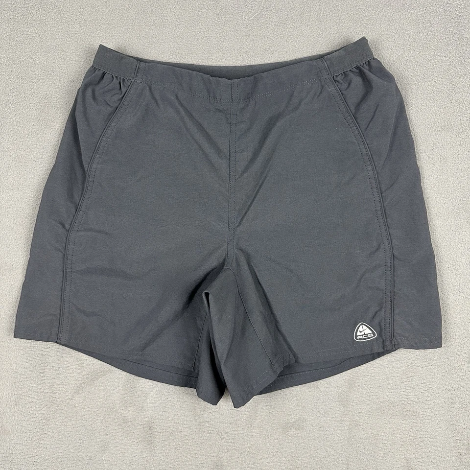 Pantalones Cortos Nike ACG Juveniles XL (16-18) Gris Ciclismo Ciclismo Forro Acolchado Nylon Elástico Foto 1 de 4