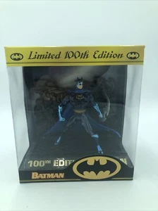 Vintage 1996 Limited 100th Edition Batman Action Figure NEW IN BOX Kenner Read - Picture 1 of 4