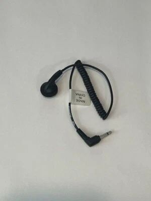 Motorola AARLN4885B earbud with coil cord & 3.5mm right angle plug - Image 1 of 3