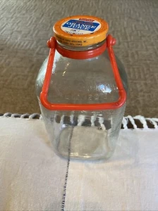 Vintage orange juice made by food club - Picture 1 of 9