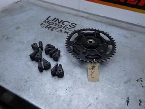 Portapiñones trasero Yamaha XJ6 XJ600 2009-2016 y cauchos de transmisión de empuje XJ41 - Imagen 1 de 3