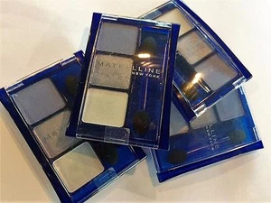 MAYBELLINE EXPERTWEAR TRIO 23 BLUE HORIZON BLEU PALETTE OMBRETTI EYESHADOW BLU - Foto 1 di 1