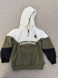 Converse - Picture 1 of 7