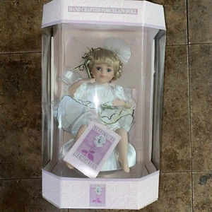 Collectible Memories Handcrafted Porcelain Doll Named Ivy - Picture 1 of 1