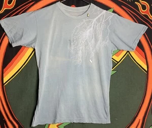 Grafik T-Shirt Herren Small Oben Ohne California Soft Mighty Fine Dünn - Bild 1 von 6
