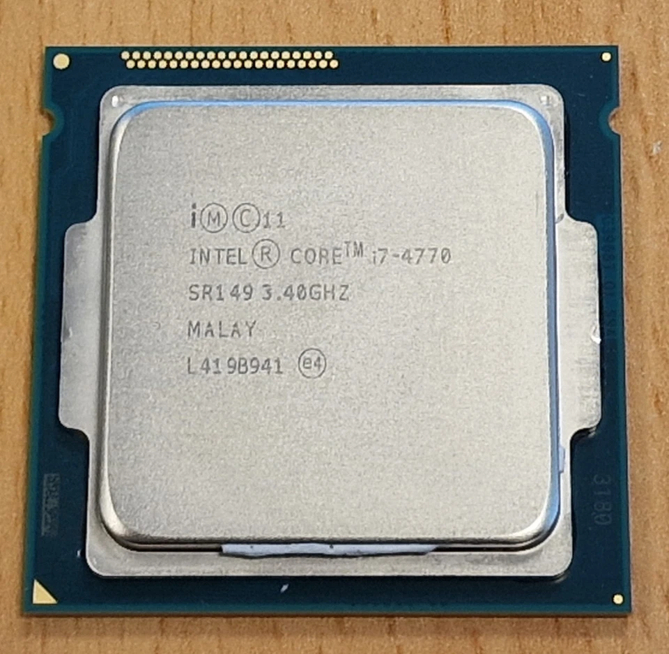 Processore CPU Intel Quad Core - i7 4770 SR149 4x 3,40 GHz - socket 1150 - Immagine 1 di 1