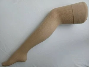 ELBEO 1970s Vintage Limited Edition Lincoln Pattern Stockings Stone Beige Medium