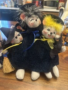 Annalee 9 In Bunch Of Witches, 2005 mit Fledermaus und Spinne - Bild 1 von 10