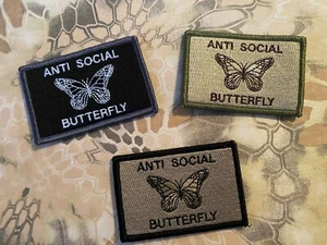 Parche Moral Sujetador Marca VELCRO® Parches Mariposa Antisocial 3x2" - Imagen 1 de 4