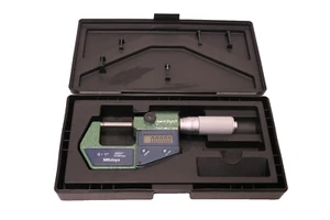 Mitutoyo 293-768-30 0-1" Digital Micrometer - Picture 1 of 5