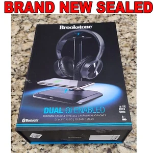 Brookstone QI ENABLED DUAL CHARGING STATION & WIRELESS HEAPHONES NEW - Picture 1 of 3