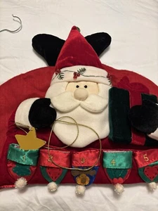 Christmas Advent Calendar 2025 Velvet Multicolor Santa w/ Pockets Preowned - Picture 1 of 16