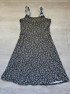 White Fawn Dress Girls Medium Black Floral Tillys Summer Sleeveless Casual  - Picture 1 of 11