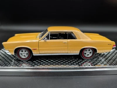 Welly 1965 Pontiac GTO 1/24 No. 22092 - Image 1 of 4