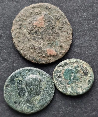 Roman provincial coins. Lot of 3 coins - Image 1 of 4
