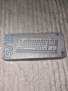Logitech G715 Wireless Mechanical Gaming Keyboard GX Brown Switch - White Mist - Picture 1 of 4