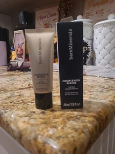 BareMinerals Complexion Rescue Tinted Hydrating Spf 30 ~35 ml Color buttercream  - Picture 1 of 2