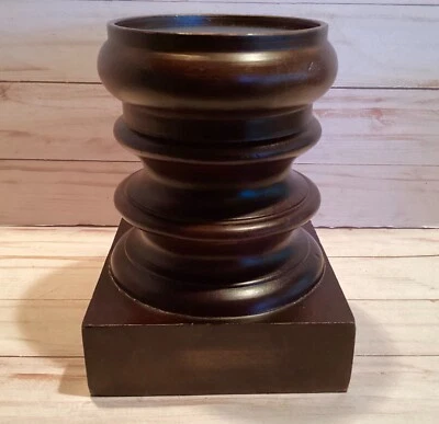 Pottery Barn Turned Solid Wood RYLAND Small Pillar Candle Holder 7.5" Mahogany Foto 1 de 4