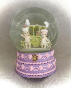 Sonny Angel LADUREE Collaboration Schneekugel Macaron Patisserie 2016 limitiert - Bild 1 von 5