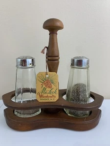 Vintage Salt Pepper Shakers w/ Holder Ma Leck Woodcrafts Retro 1970s Brown - Picture 1 of 8