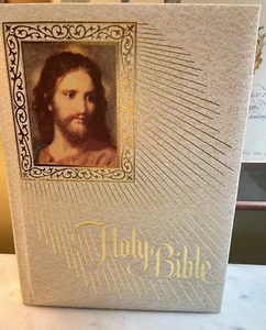 The New American Bible White Leather 1988-1989 Catholic Bible Publishers NEW - Foto 1 di 12