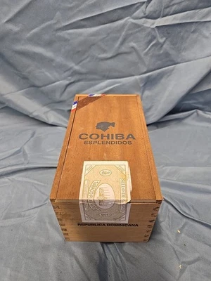 Caja de 25 cigarros Cohiba Wood Original - Torpedos - Hecho A Mano - Vacía Foto 1 de 4