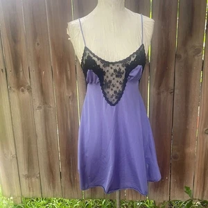 Vintage HENSON KICKERNICK lila Nylon schwarz Spitze Mini Babydoll Nachthemd S - Bild 1 von 7