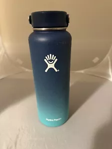 Hydro Flask PNW Edizione Limitata Collezione Cascata 40 oz - Foto 1 di 5
