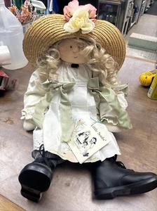 Little Souls Doll Gretchen Wilson “Constance” 1997 Signed with Tags - Picture 1 of 14