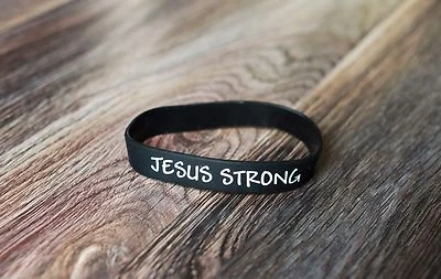 BRAND NEW Jesus Strong Writstband Black & White Bracelet / i am second - Image 1 of 3