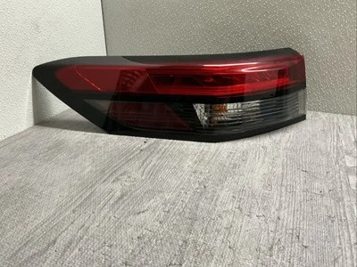 Luz trasera izquierda izquierda conductor OEM 2022 2023 2024 2025 Nissan Pathfinder LED lámpara Foto 1 de 4