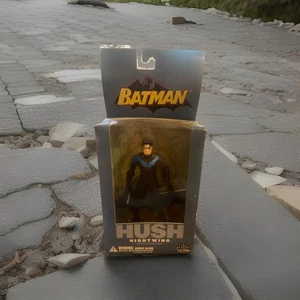 DC Direct Batman Hush Series 2: Nightwing Action Figure MIB 2004 GREAT PRICE!!! - Picture 1 of 3