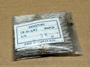 200 pcs 3K ohm resistor CR-25-1/4WJ carbon film resistors 1/4 watt 5% LOT USA - Picture 1 of 3