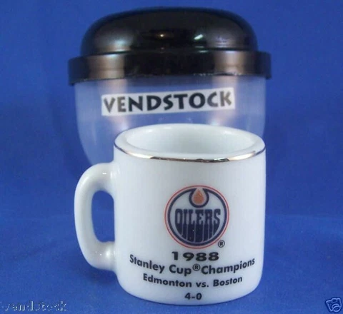 1988 EDMONTON OILERS CERAMIC MINI MUG NHL 1.25" TALL STANLEY CUP CHAMPIONS Cover