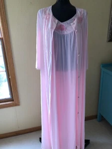 Lorraine Pegnoir Robe and Nightgown Long Pink Womens Small - Picture 1 of 4
