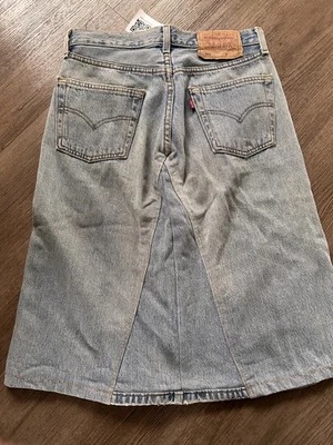 Levi’s 501 Women’s Denim Skirt – W28 – Medium Blue Spotted – Pre-Loved  - Image 1 of 4