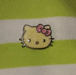 Hello Kitty Crocs Jibbitz Charm Enamel Design And silver Jiblet - Picture 1 of 6
