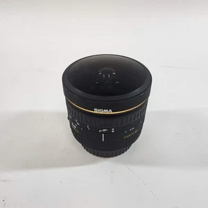 Broken Sigma Fisheye Lens 8mm f/4 For Canon EF Mount Read - Picture 1 of 4
