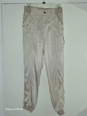 Pantalones Marrakech de satén para mujer Foto 1 de 4