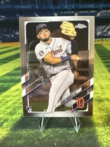 2021 Topps Chrome RC Isaac Paredes #66 Detroit Tigers - Picture 1 of 2
