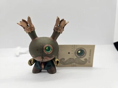 Figura Motor Lacapoteoso Autoalivable Kidrobot Dunny - Doctor A - Serie 2010 - 1/25 Foto 1 de 2