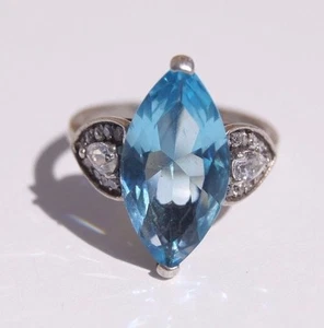 Vintage 0.925 STERLING Silver Light Blue Stone Ring Size 9 - Picture 1 of 4