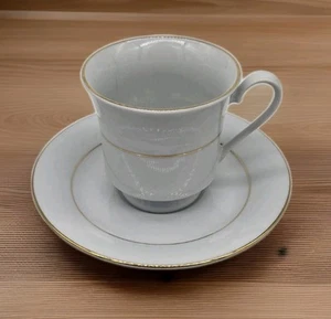 Juego de tazas y platillos de té Sakura Classic Gold 1995 vintage taza de café con adornos de oro blanco - Imagen 1 de 13