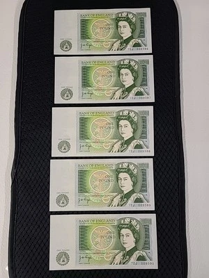 (1978-1981) Britain Bank of England 1 Pound Banknotes Prefix 72J Low 009386 - Image 1 of 4
