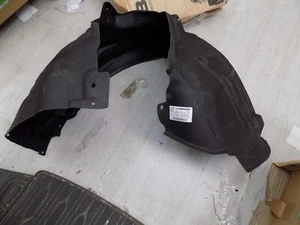 Genuine Audi A4 2016-2014 Front Right Wheel Arch Liner 8W0821172B - Picture 1 of 1